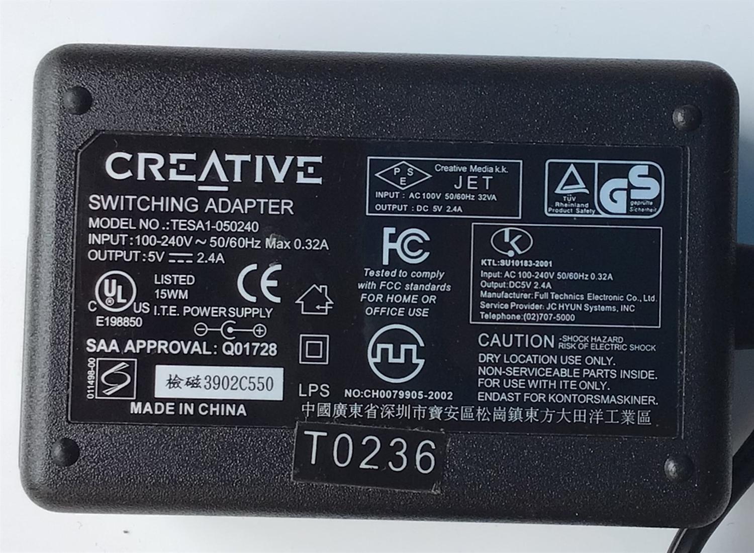 CARGADOR / ADAPTADOR  DE FUENTE DE ALIMENTACION CREATIVE / NUMERO DE PARTE TESA1-050240 / Q01728 / 3902C550 / ENTRADA VCA 100-240V ~ 50/60HZ / MAX 0.32A / SALIDA VCD 5V⎓2.4A / MODELO TESA1-050240 - Imagen 2